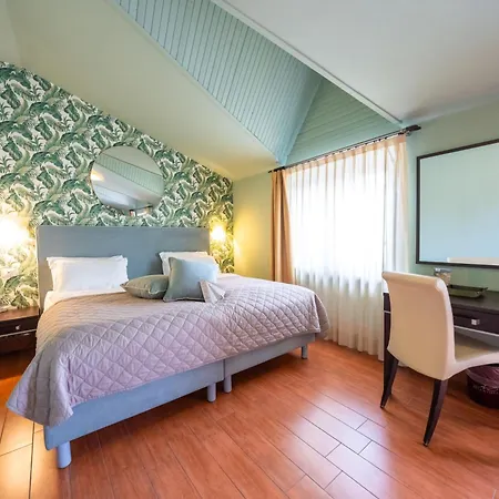 Bellavista 3* Сан-Дзено-ди-Монтанья