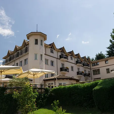 Bellavista 3* سان زينو دي مونتانا