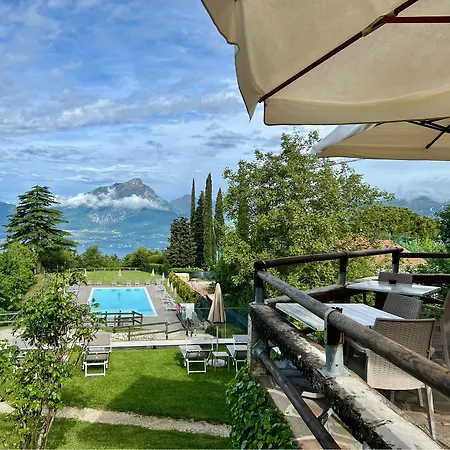 Bellavista 3* San Zeno di Montagna