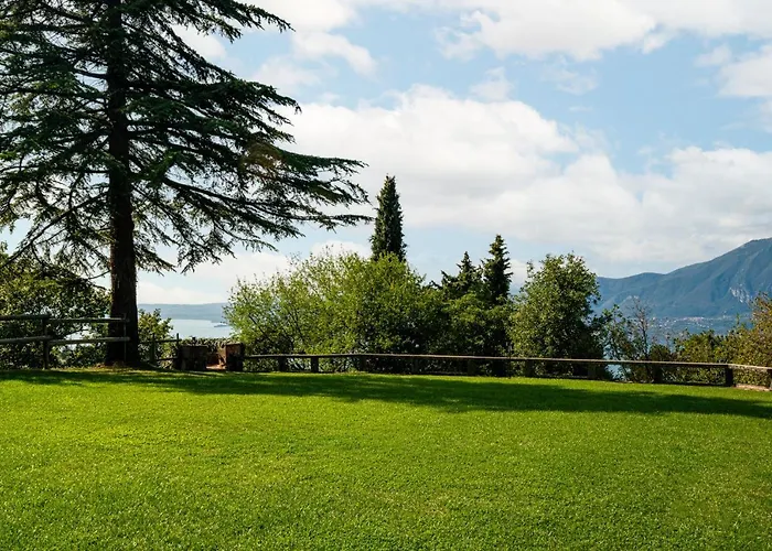 Bellavista 3* San Zeno di Montagna