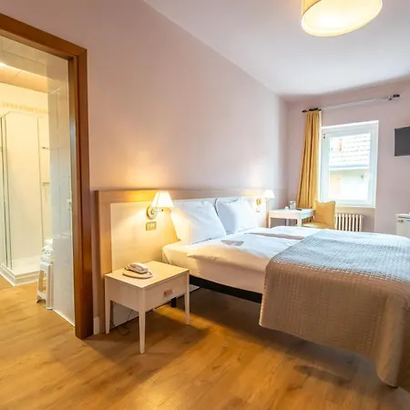 Bellavista Hotell 3*